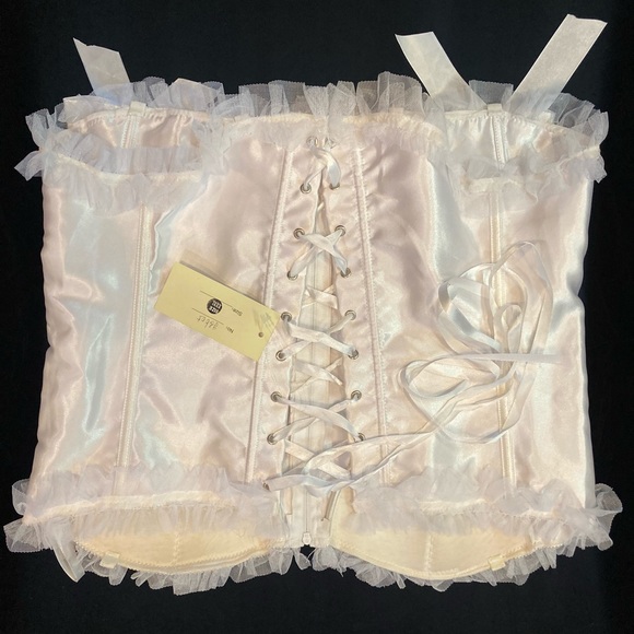 Rouge-Roses White Corset - Picture 2 of 2